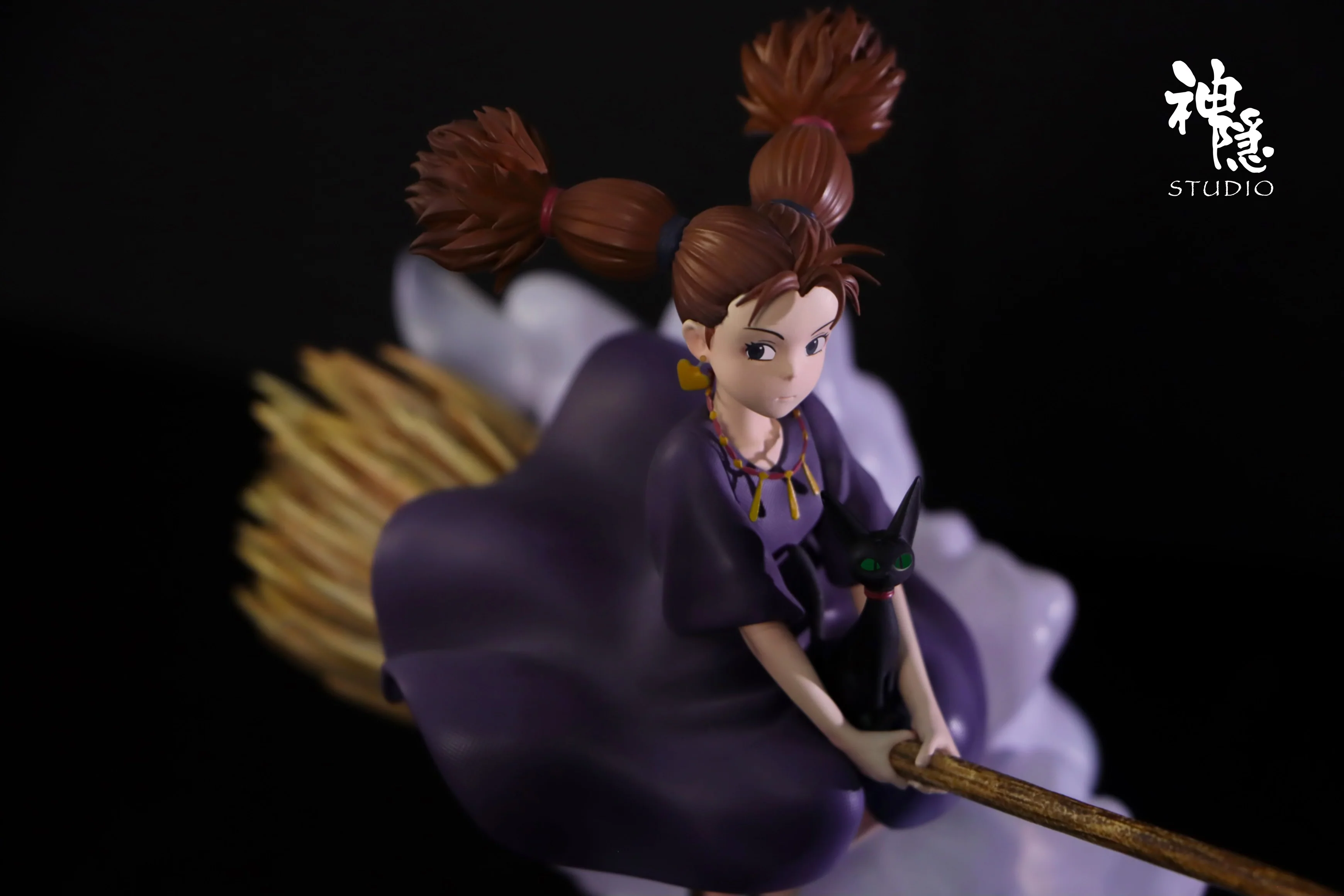 Thumbnail 11